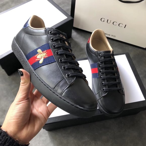 NEWGucci leather casual shoes for women